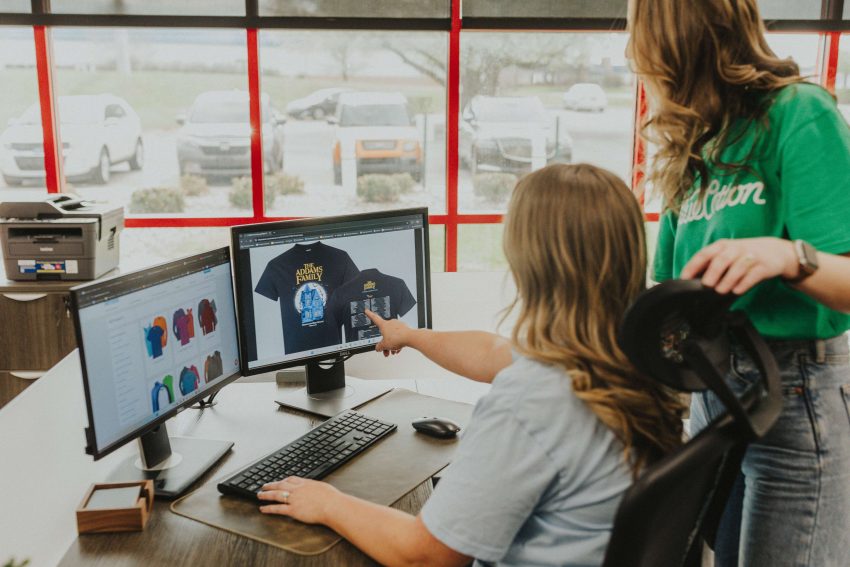 How to Design a Logo for a Shirt Before Ordering Custom Apparel